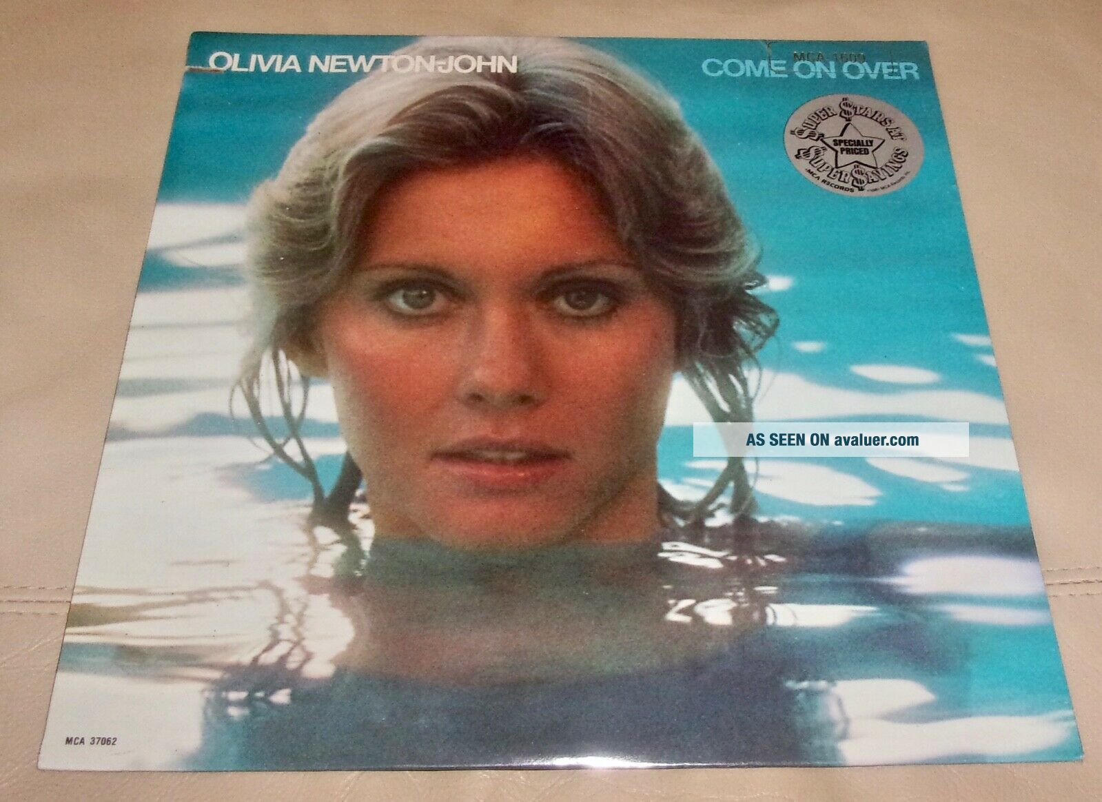 Olivia Newton - John [LP] Come On Over (Vinyl, 1981 USA) #1384773