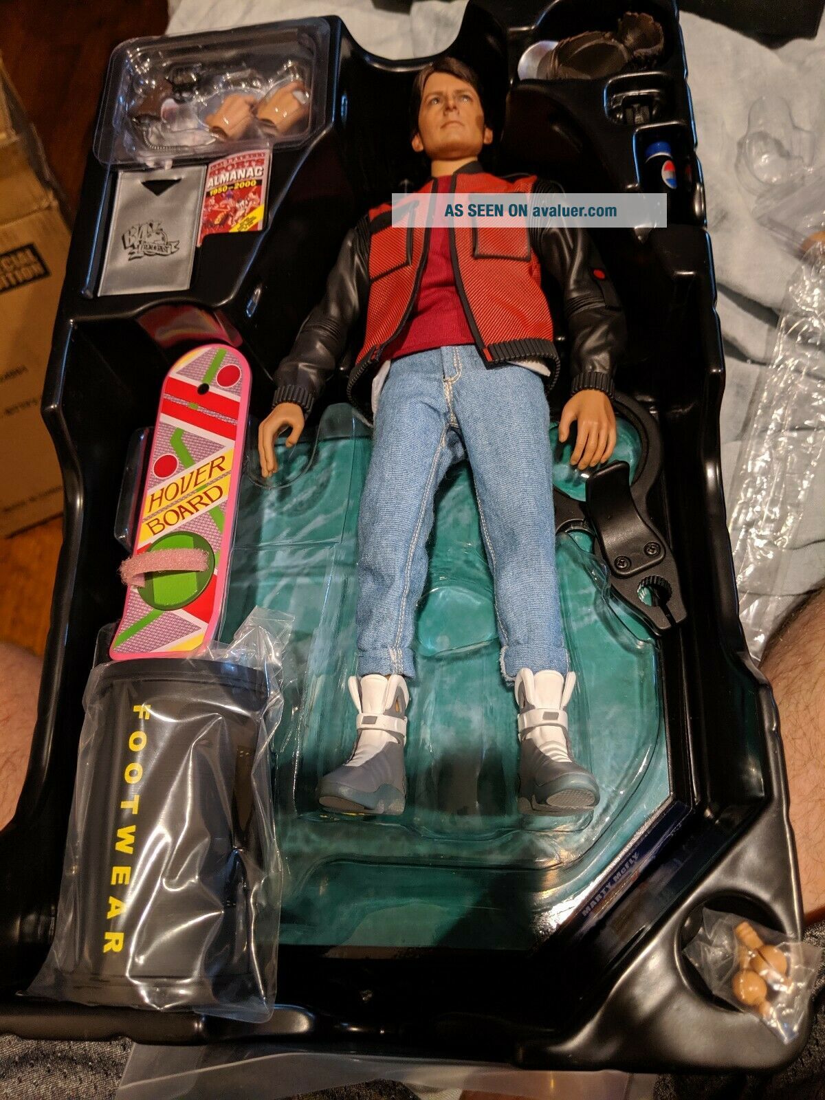 Hot Toys Marty McFly Back To The Future II | #1886123