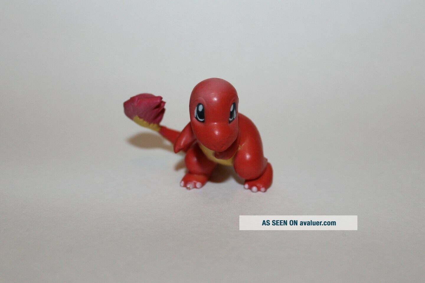 Figurine Pokemon TOMY Pichu Vintage - Occasion, Parfaite Pour Les Fans Et Collectionneurs