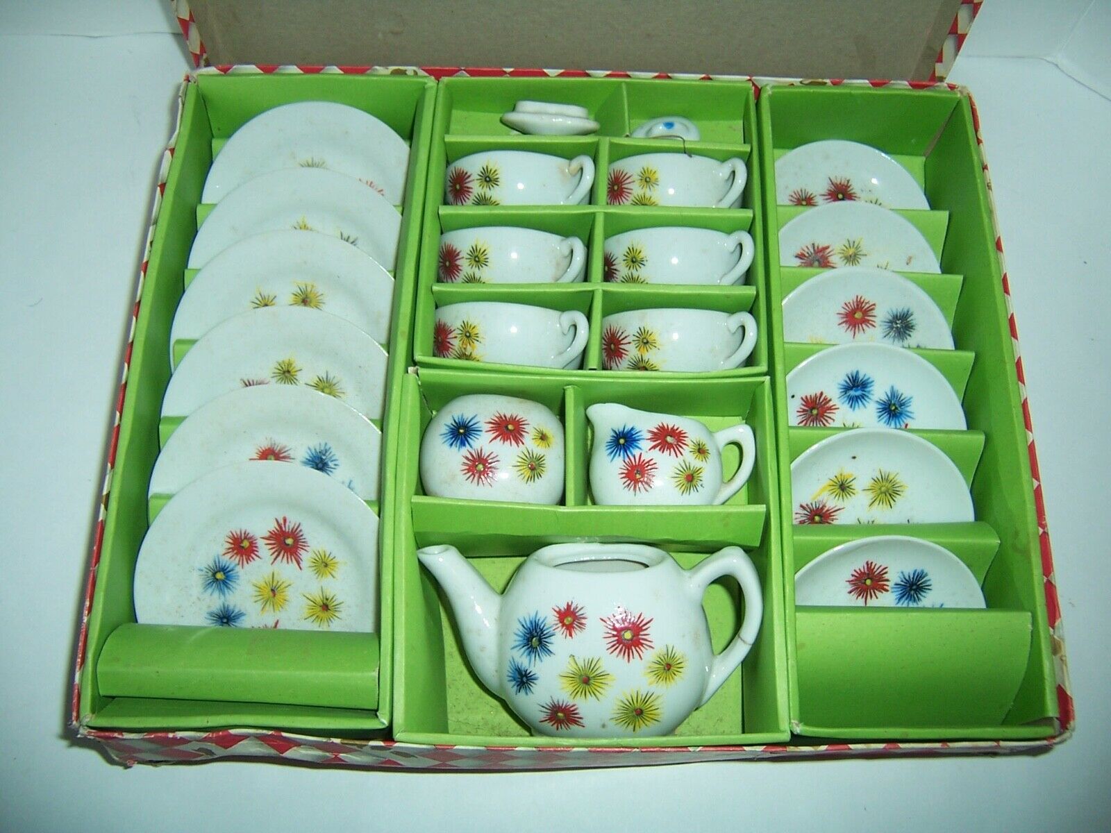 Vintage Childs Tea Set
