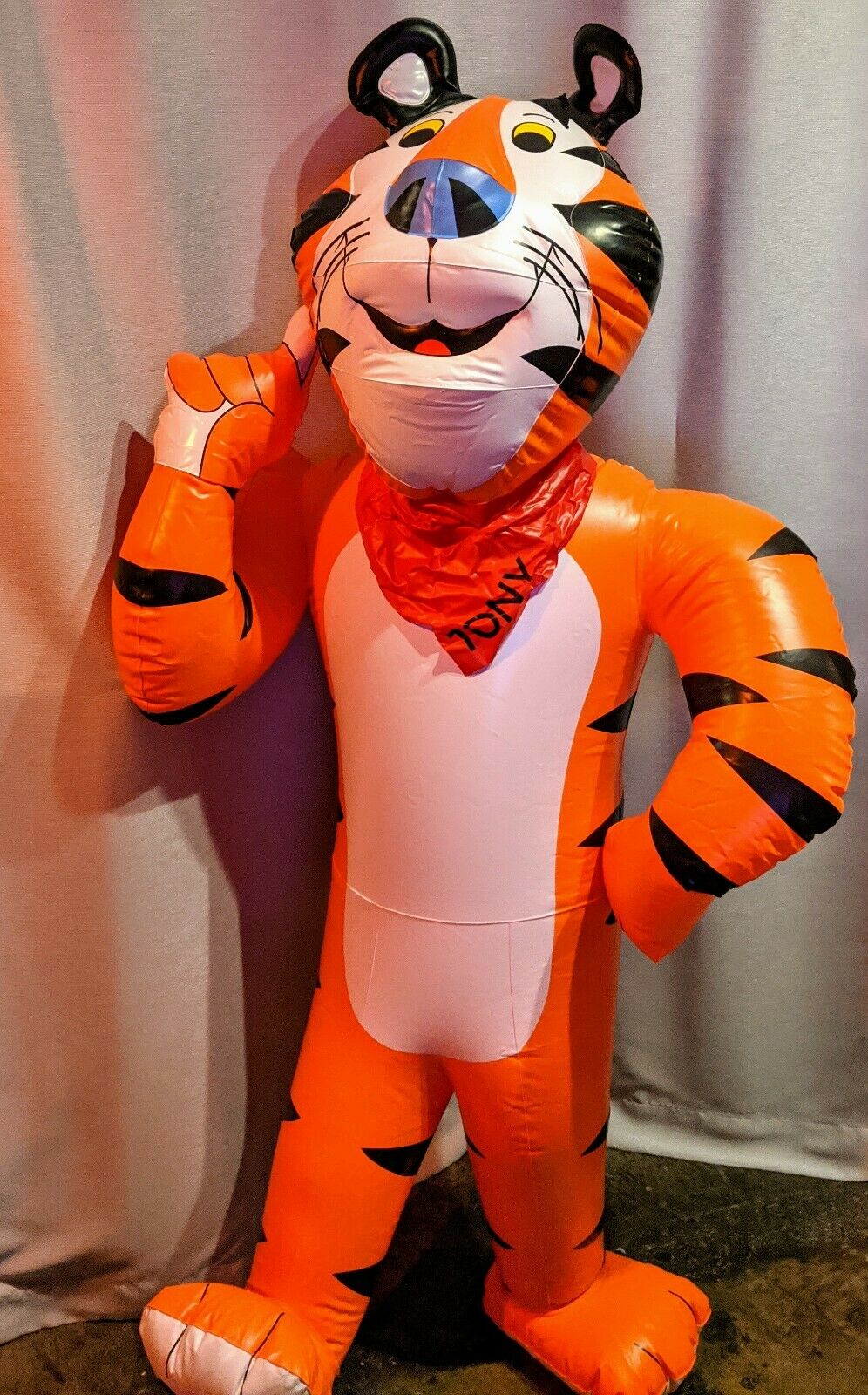 Rare Inflatable RARE VINTAGE TONY THE TIGER 5Ft INFLATABLE Kellogg ' S THOMSON - LEEDS ...