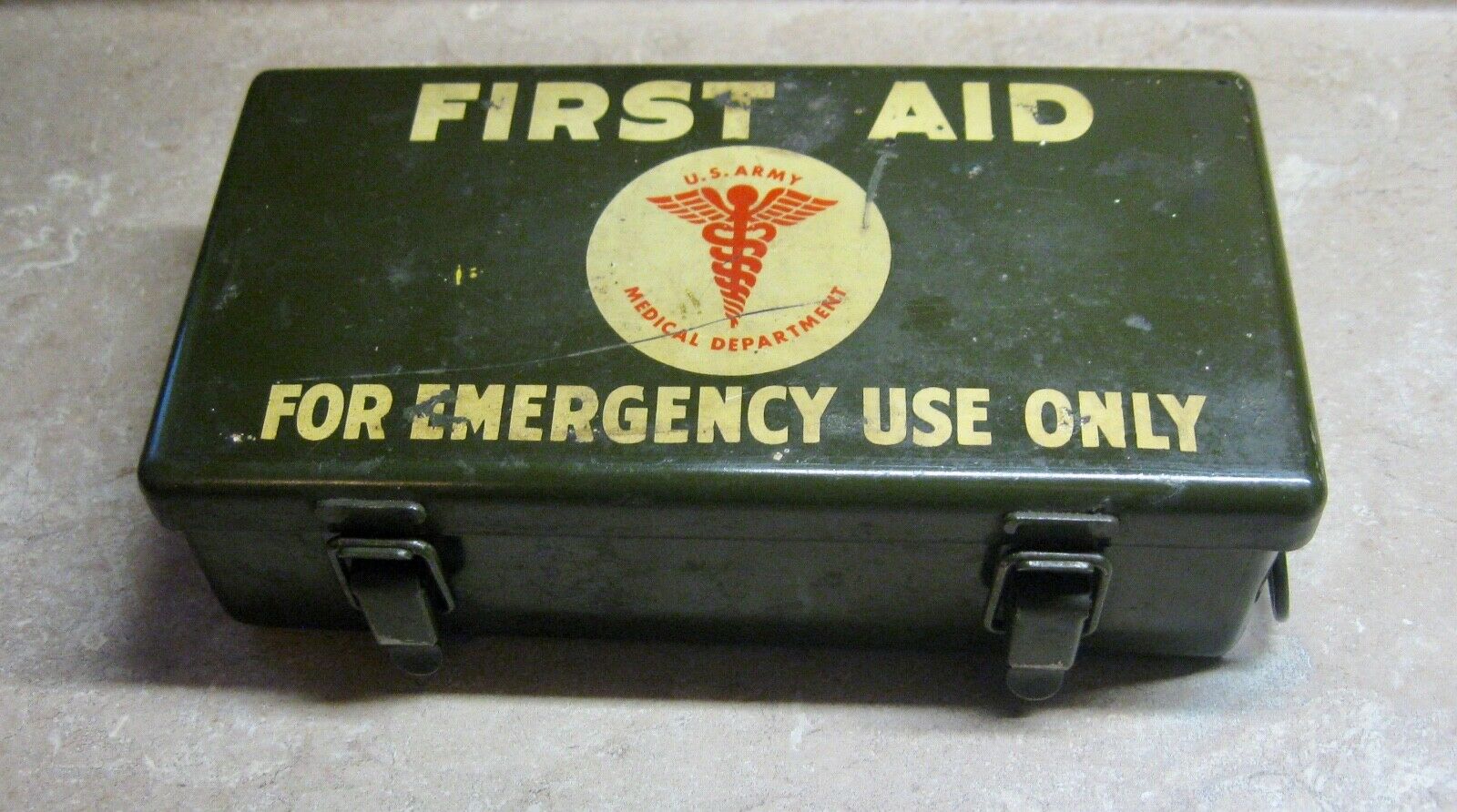 WORLD WAR II US ARMY FIRST AID KIT | #14873724