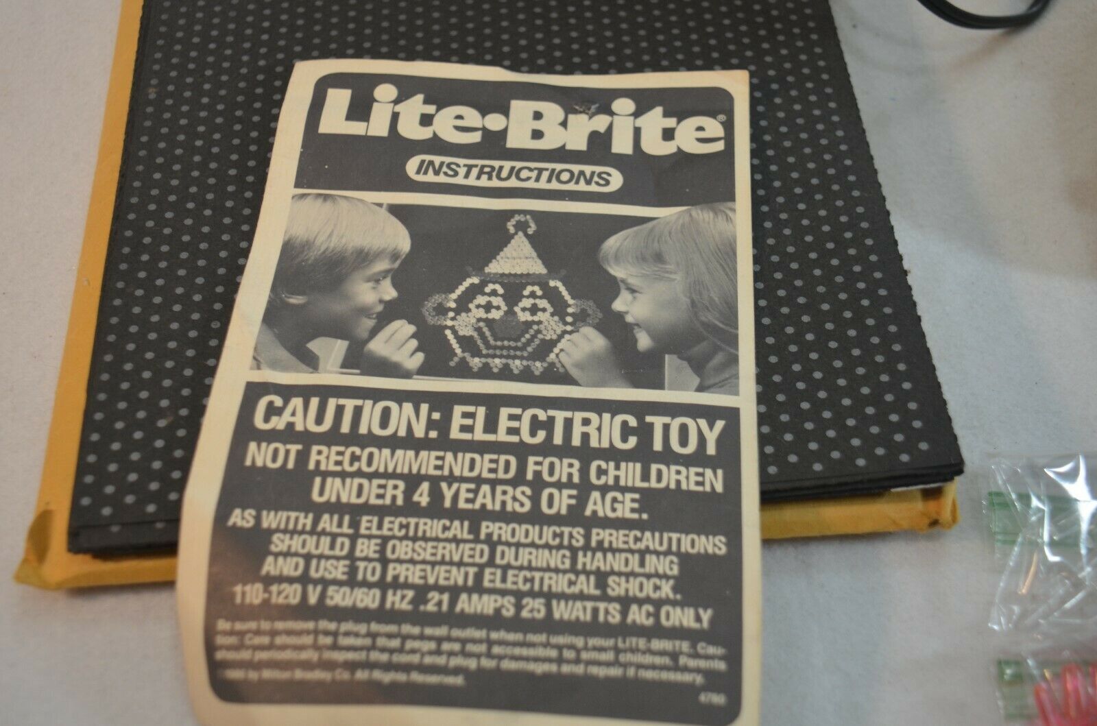1987 Vintage Lite Brite Kmart 25th Anniversary Toy WIth Pegs, Sheets ...