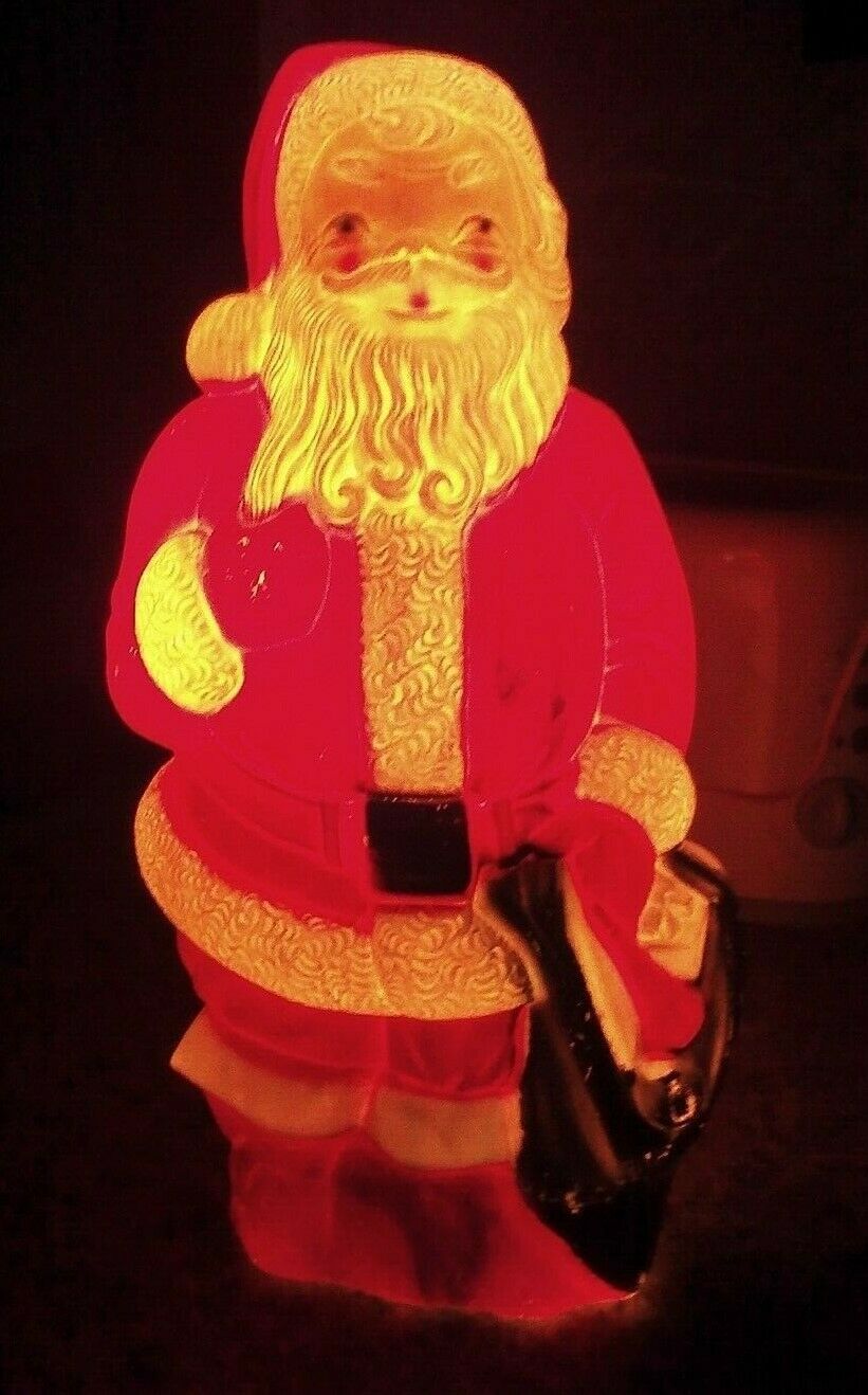 1968 EMPIRE PLASTIC CORP SANTA CLAUS BLOW MOLD LIGHTS UP