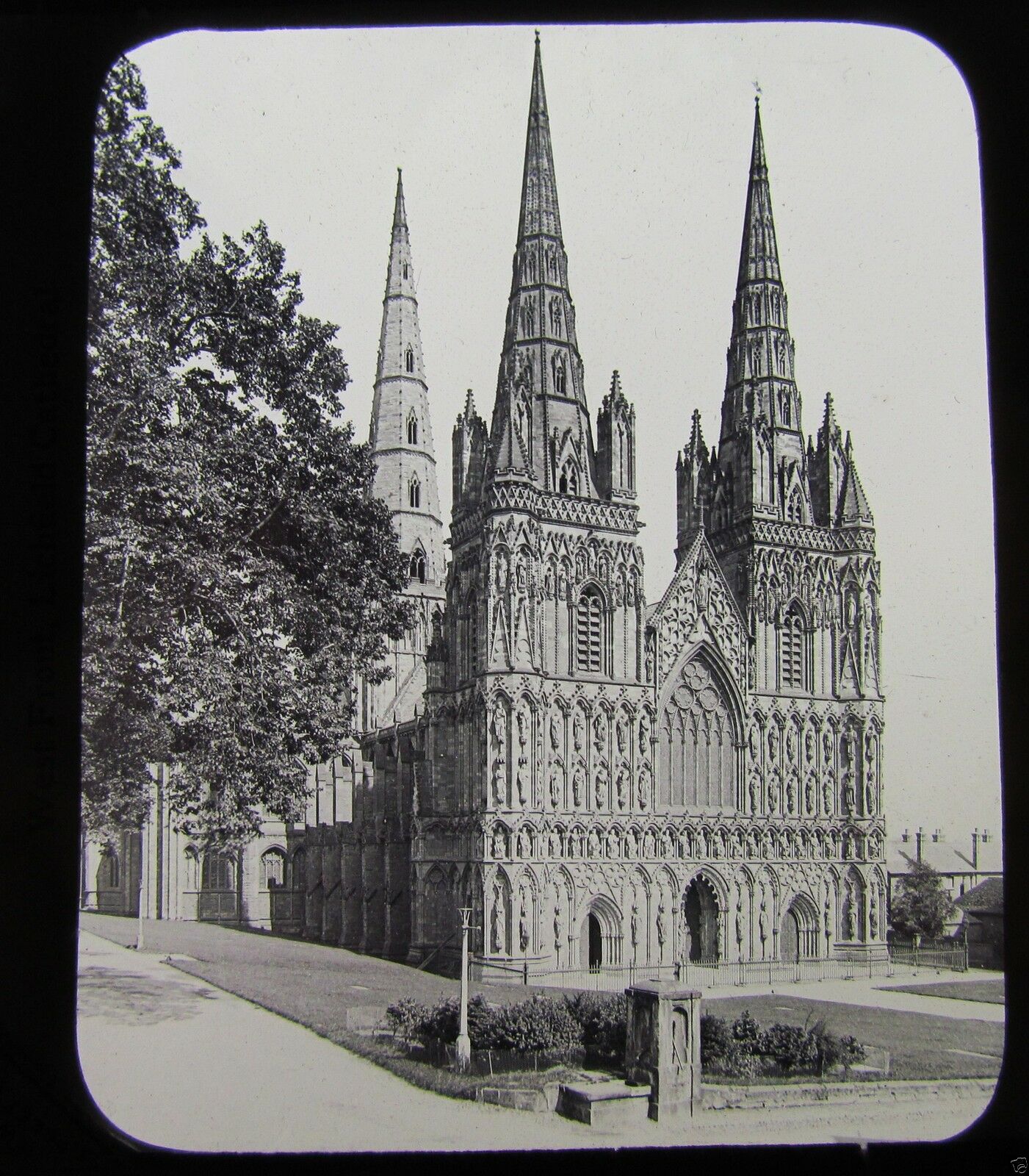 GWW Glass Magic Lantern Slide LICHFIELD CATHEDRAL C1890 ENGLAND