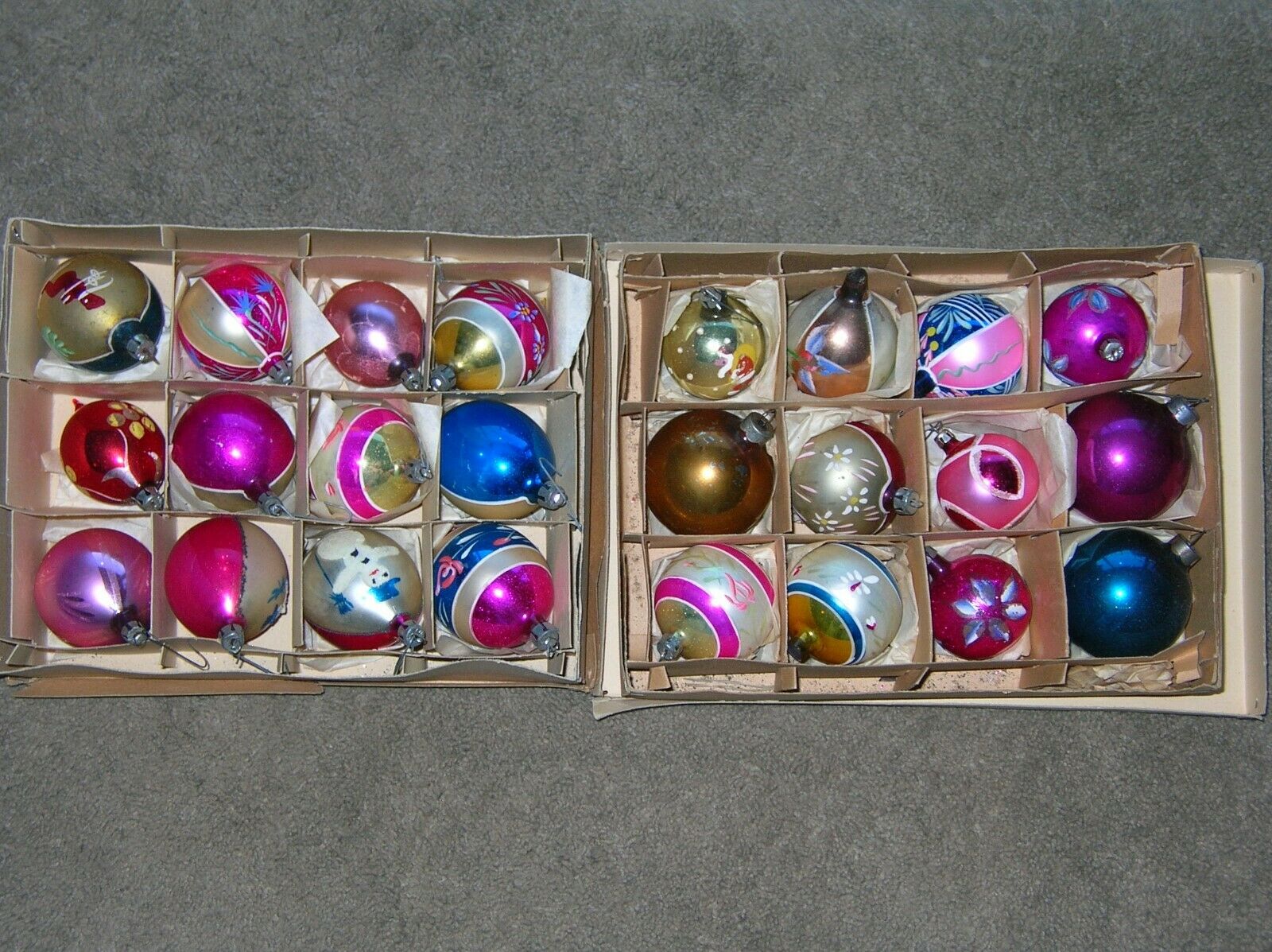 Stunning Vintage Glass Christmas Bulbs Images