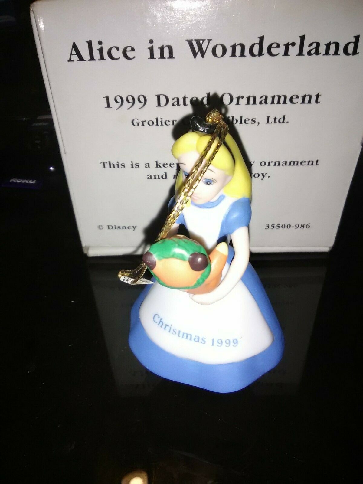 Disney Alice In Wonderland Ornament 16908648